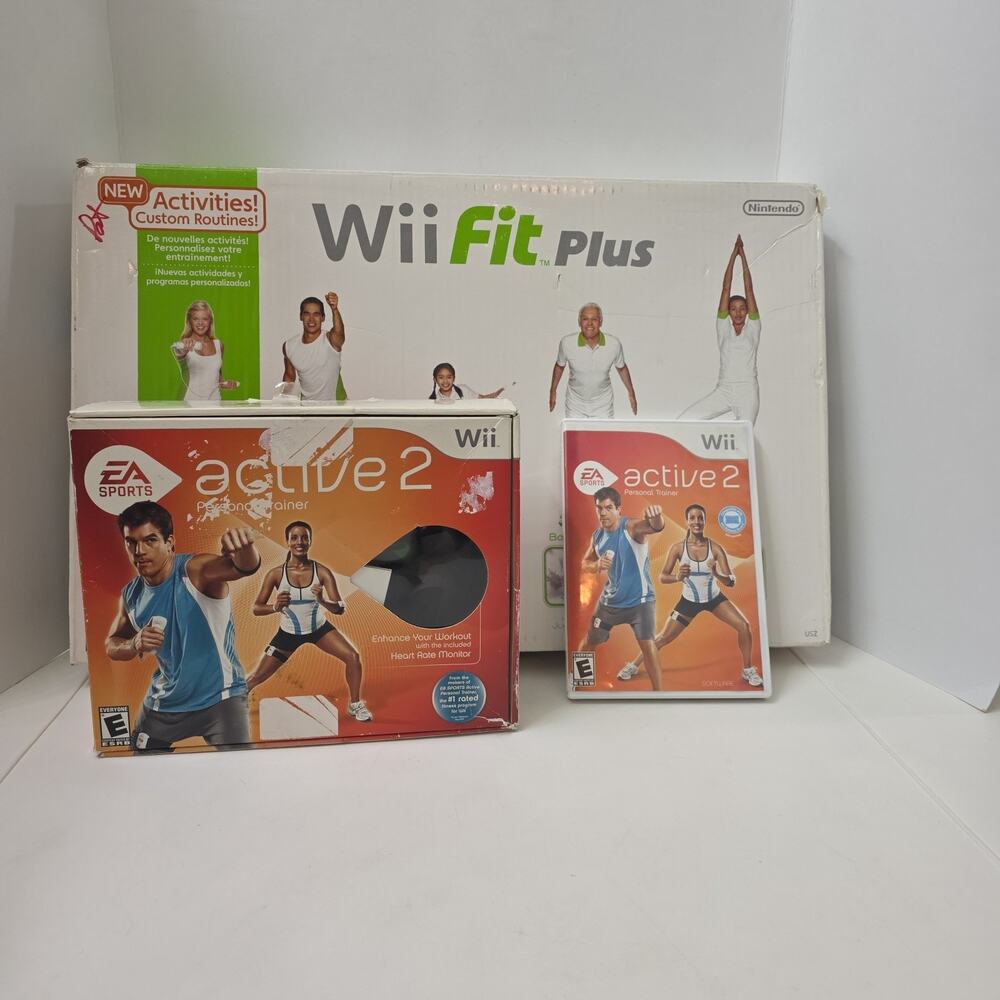 Nintendo Wii Fit Plus Balance Board Bundle Active 2 Personal Trainer Game - Picture 2 of 8